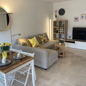 Apartment Cozy 1 Bedroom Juan-les-pins - Walk To Beaches, Restaurants, Old Town, Antibes